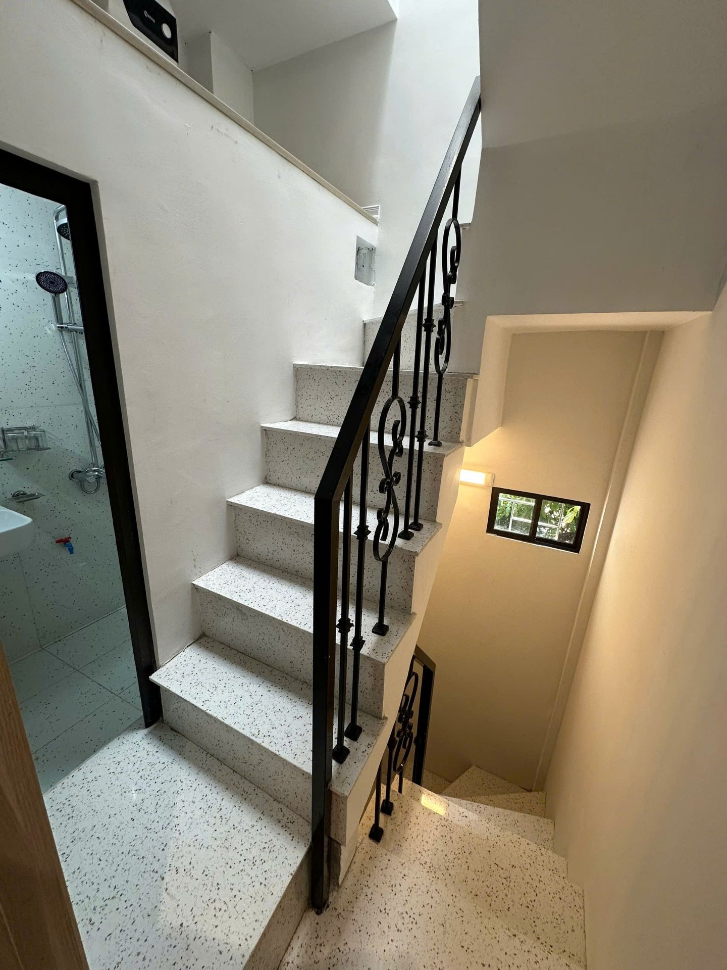 Bán nhà Bạch Đằng - diện tích 20m2 5 tầng - Đẹp long lanh - giá 5,75 tỷ