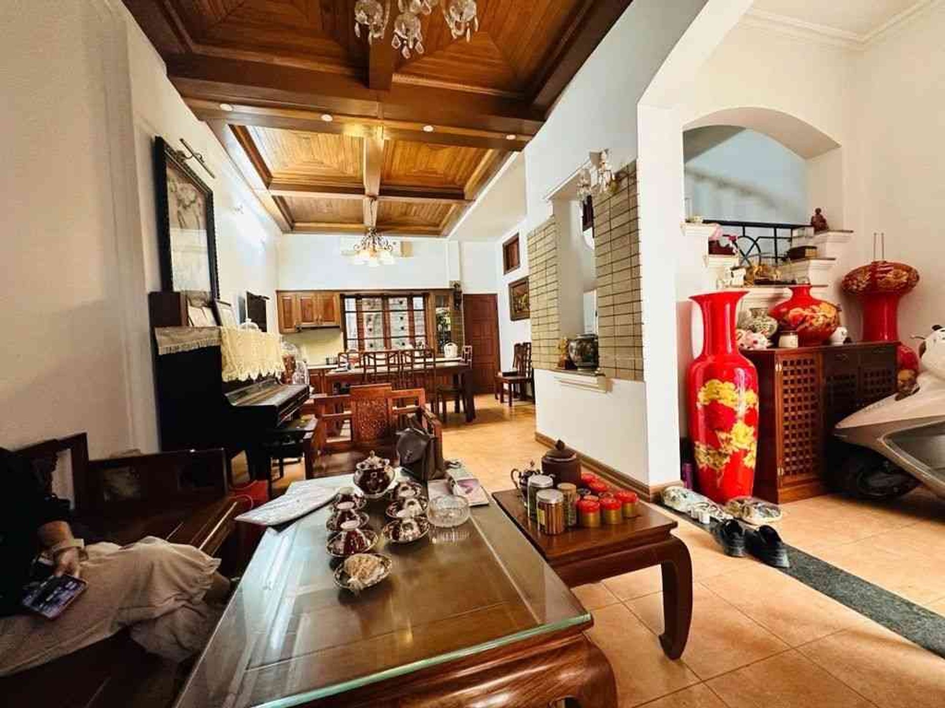 Bán nhà Trần Quý Cáp - diện tích 68m2 4 tầng - Ô TÔ ĐỖ CỬA - giá 32 tỷ