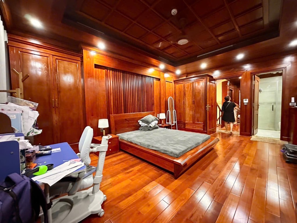 Bán nhà Giáp Nhất - diện tích 70.5m2 8 tầng - Mặt phố ô tô tránh, hai mặt ngõ - giá 49,5 tỷ