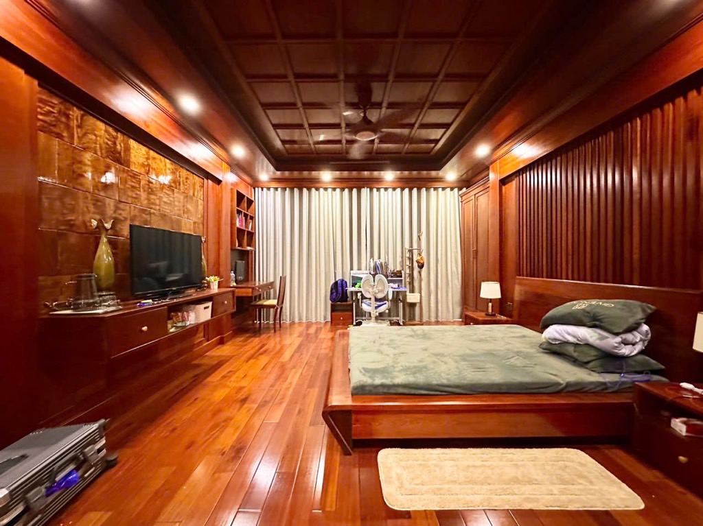 Bán nhà Giáp Nhất - diện tích 70.5m2 8 tầng - Mặt phố ô tô tránh, hai mặt ngõ - giá 49,5 tỷ