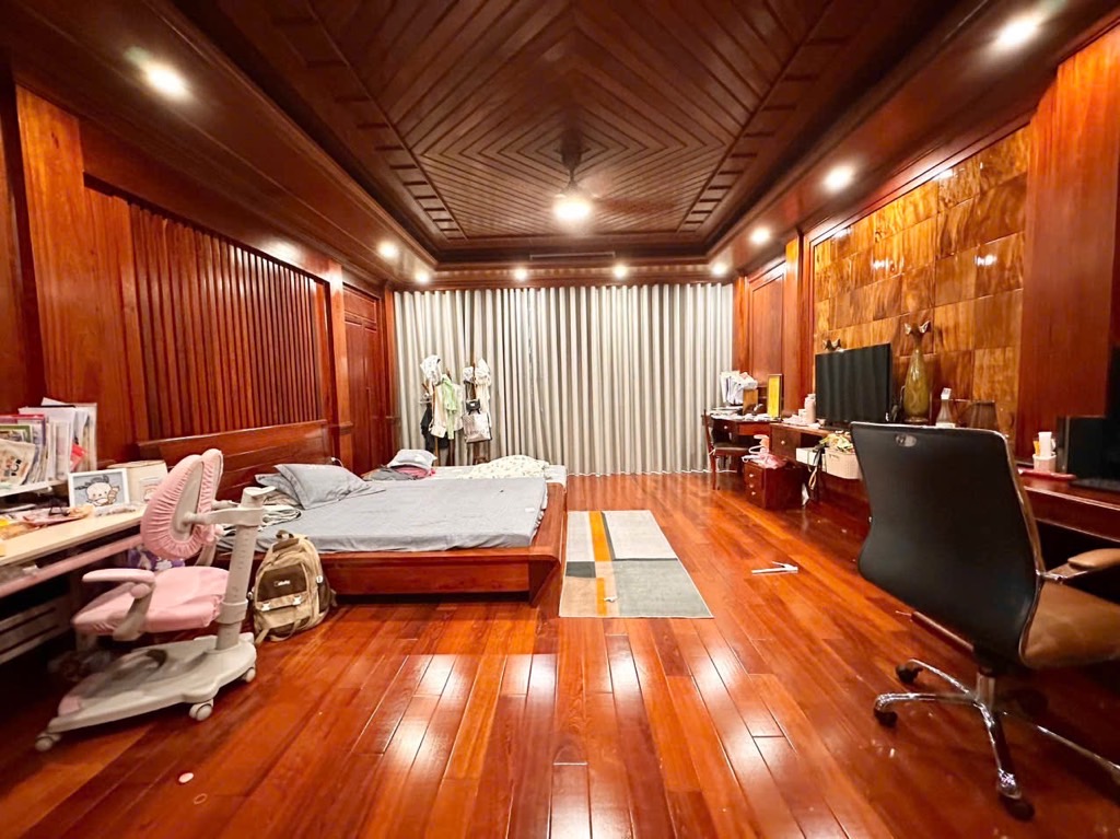 Bán nhà Giáp Nhất - diện tích 70.5m2 8 tầng - Mặt phố ô tô tránh, hai mặt ngõ - giá 49,5 tỷ