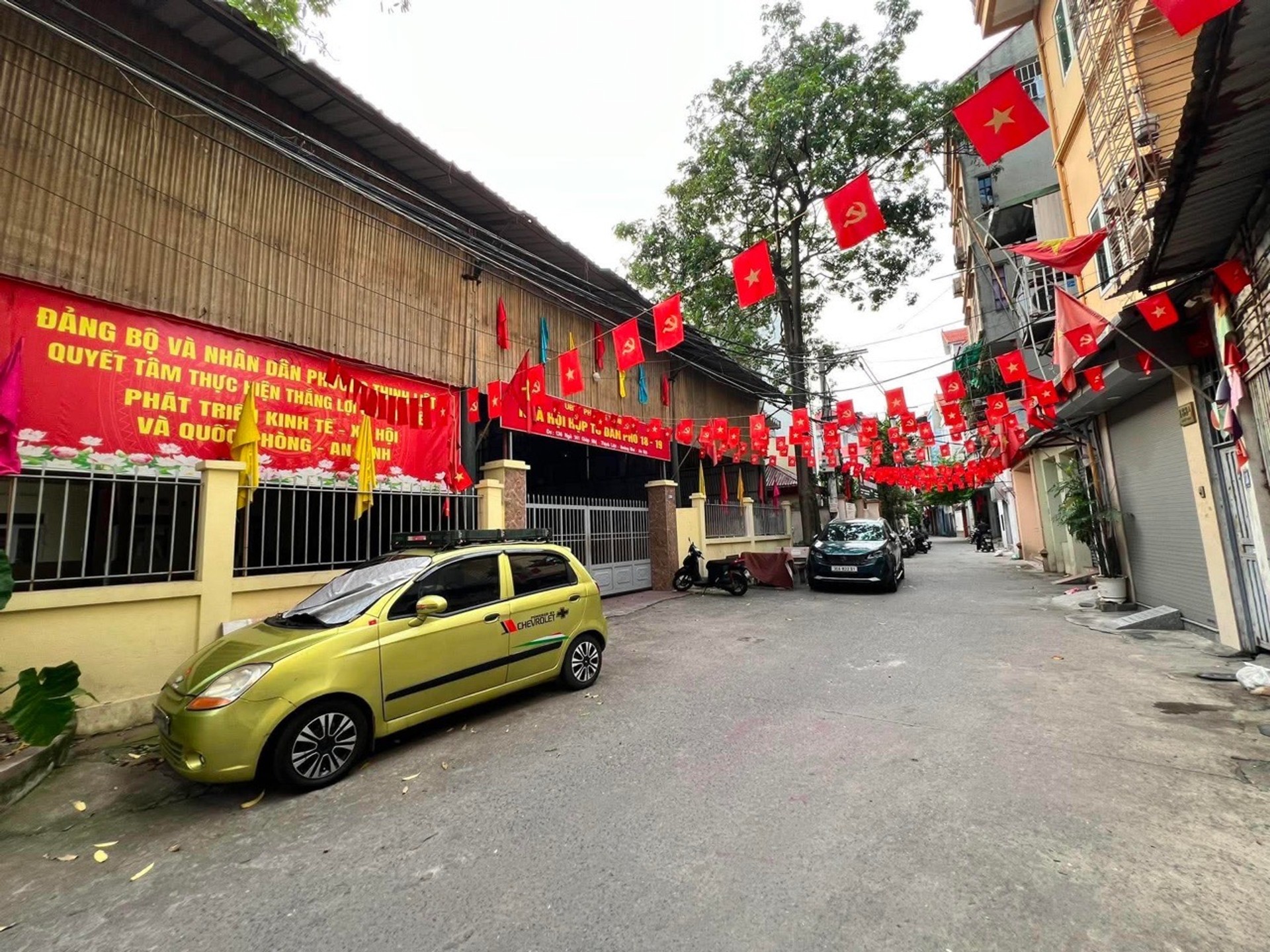 Bán nhà Giáp Nhị - diện tích 70m2 1 tầng - Ô tô tránh ba gác - giá 15,5 tỷ