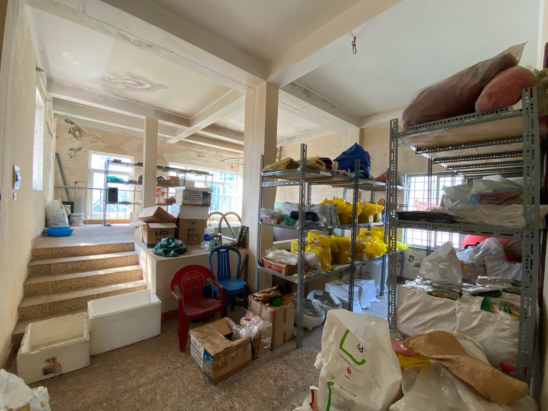 Bán nhà Vũ Hữu - diện tích 101m2 5 tầng - Mặt phố nở hậu - giá 36 tỷ