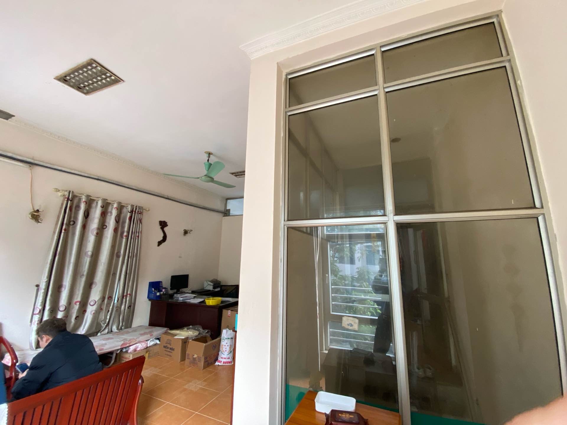 Bán nhà Vũ Hữu - diện tích 101m2 5 tầng - Mặt phố nở hậu - giá 36 tỷ