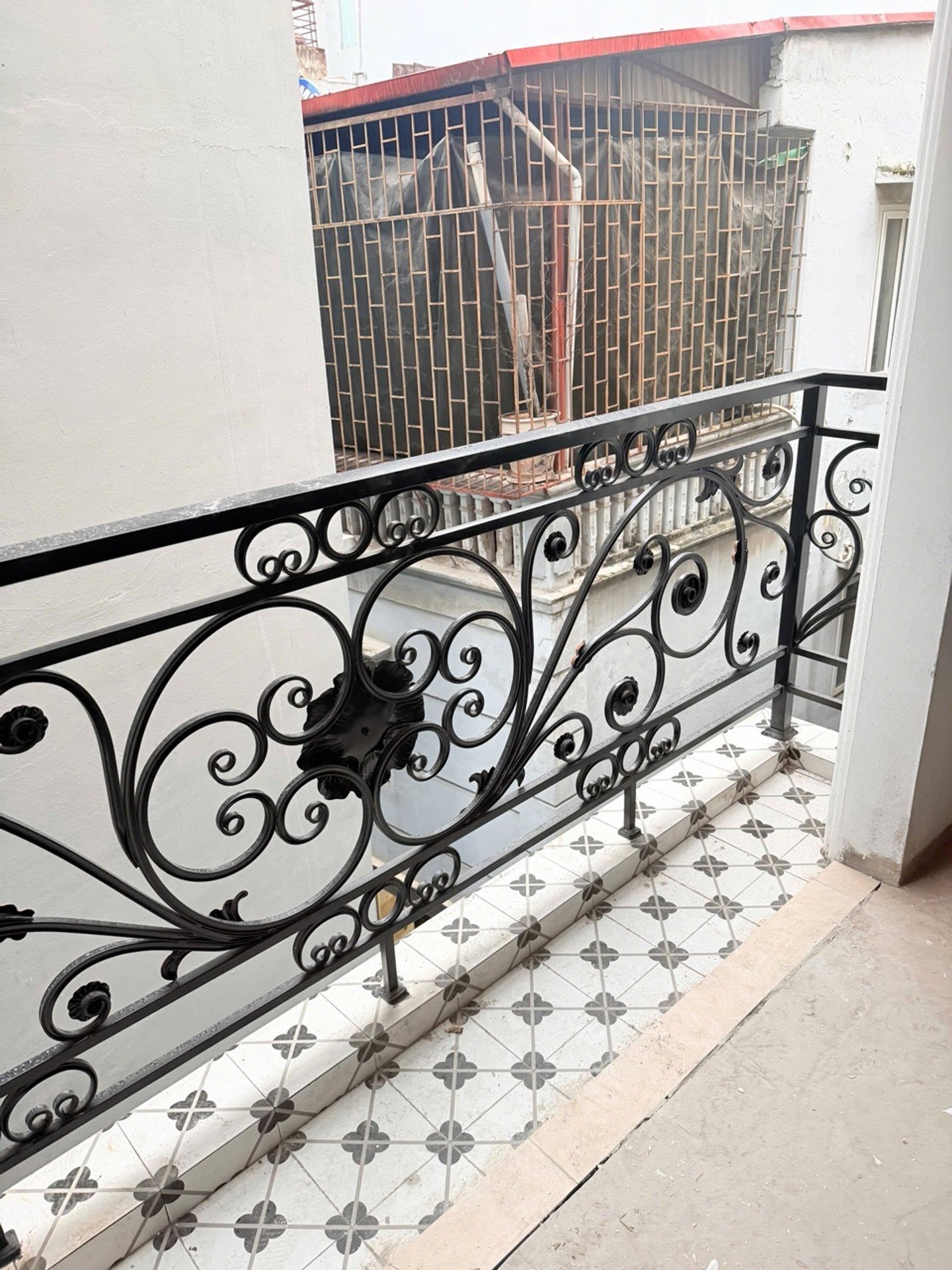 Bán nhà Kim Ngưu - diện tích 39m2 6 tầng - Ô TÔ VÀO NHÀ - giá 13,8 tỷ