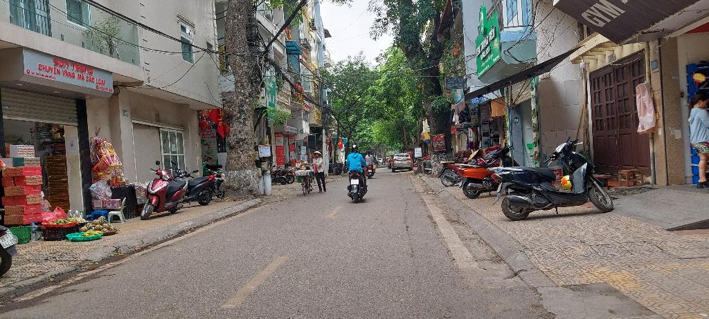 Bán nhà Nghĩa Dũng - diện tích 151m2 4 tầng - Mặt phố kinh doanh tốt - giá 32,5 tỷ