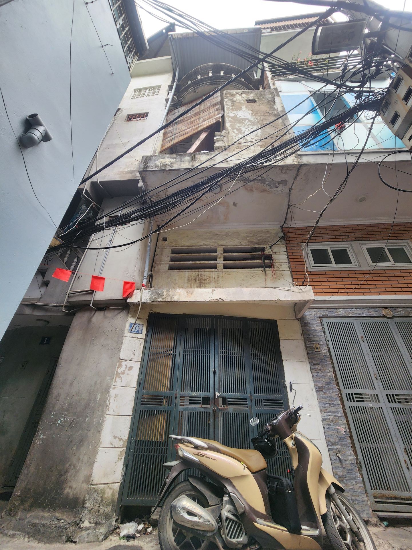 Bán nhà Hai Bà Trưng - diện tích 19m2 3 tầng - SIÊU HIẾM - LÕI HAI BÀ TRƯNG - TIỆN ÍCH BẠT NGÀN - giá 6 tỷ