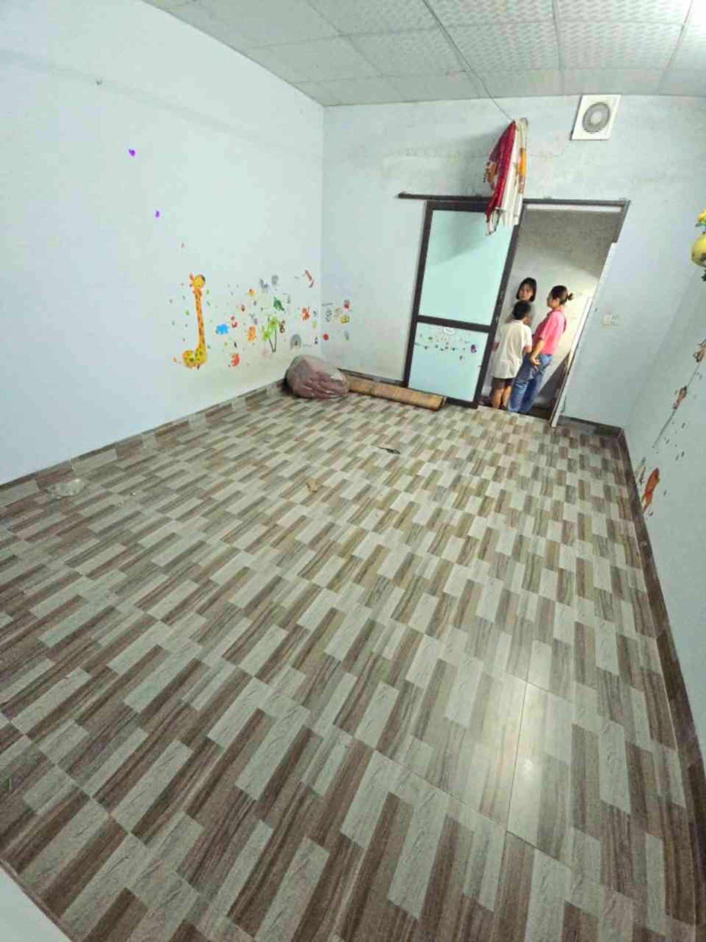 Bán nhà Tân Khai - diện tích 21m2 2 tầng - Nhà sạch sẽ, vuông vắn - giá 1,25 tỷ