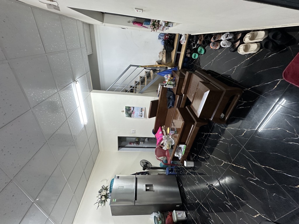 Bán nhà Hồng Hà - diện tích 400m2 2 tầng - ô tô tránh - giá 40 tỷ