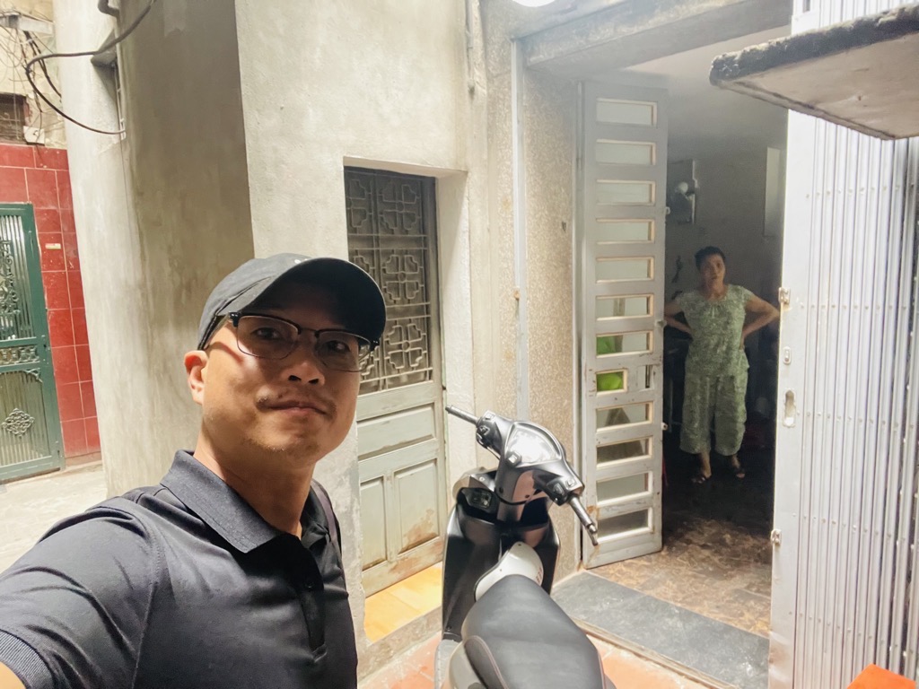 Bán nhà Tô Hoàng - diện tích 37m2 4 tầng - Nhà đẹp về ở luôn - giá 5,6 tỷ