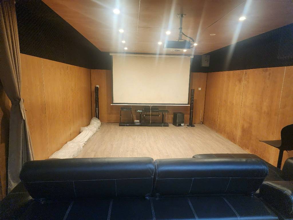 Bán nhà Tứ Hiệp - diện tích 240m2 4 tầng - Biệt thự đẹp, đường rộng có vỉa hè - giá 53,5 tỷ