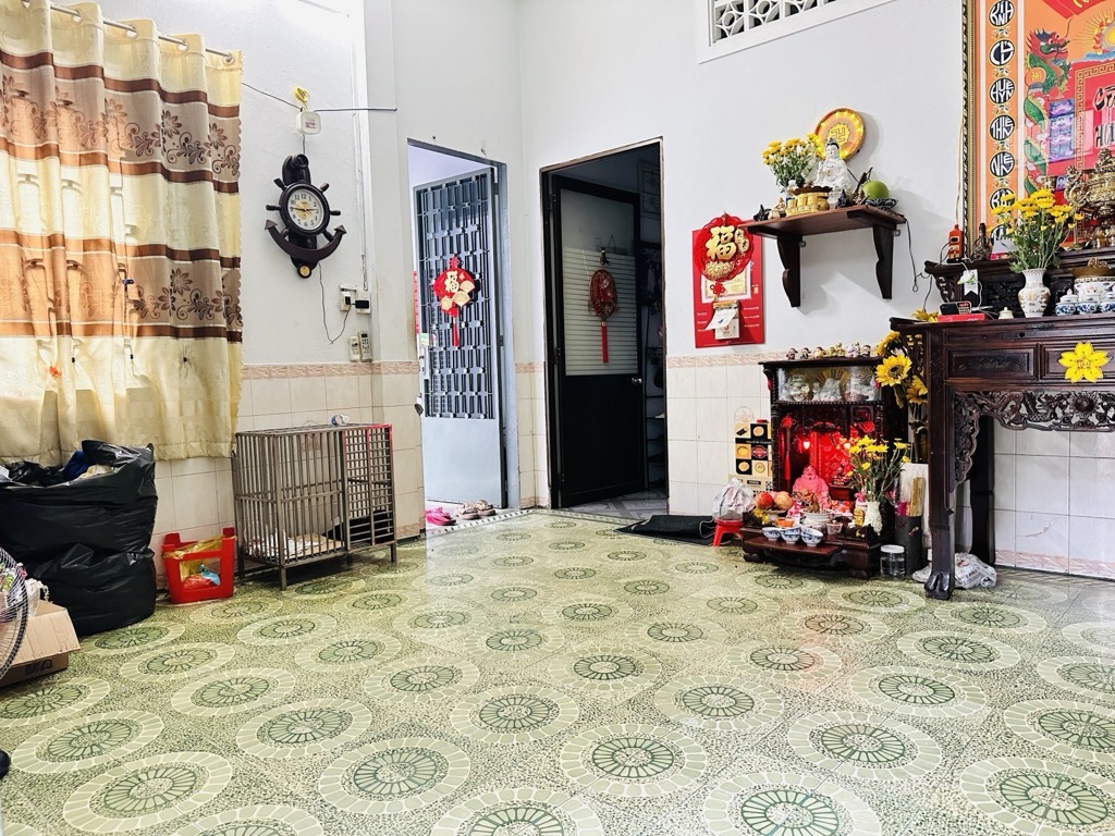 Bán nhà Hồ Bá Kiện - diện tích 232m2 2 tầng - Mặt tiền 8m - giá 33 tỷ