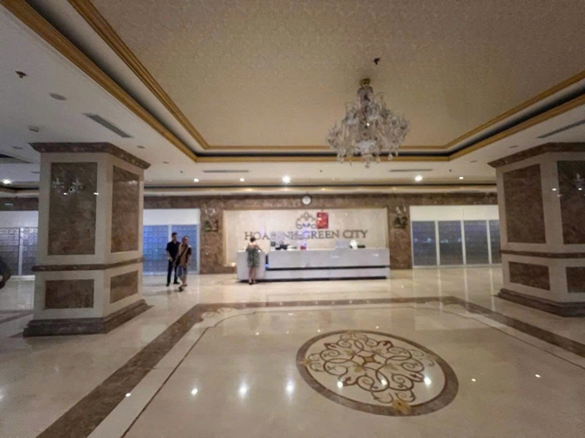 Bán nhà Minh Khai - diện tích 70m2 17 tầng - Căn hộ 2PN, 2WC - giá 5,85 tỷ