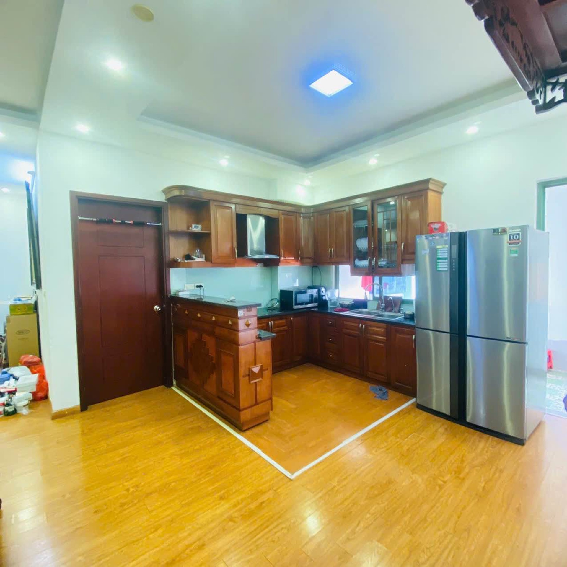 Bán nhà Minh Khai - diện tích 125m2 15 tầng - Chung cư Skylight - giá 11,5 tỷ