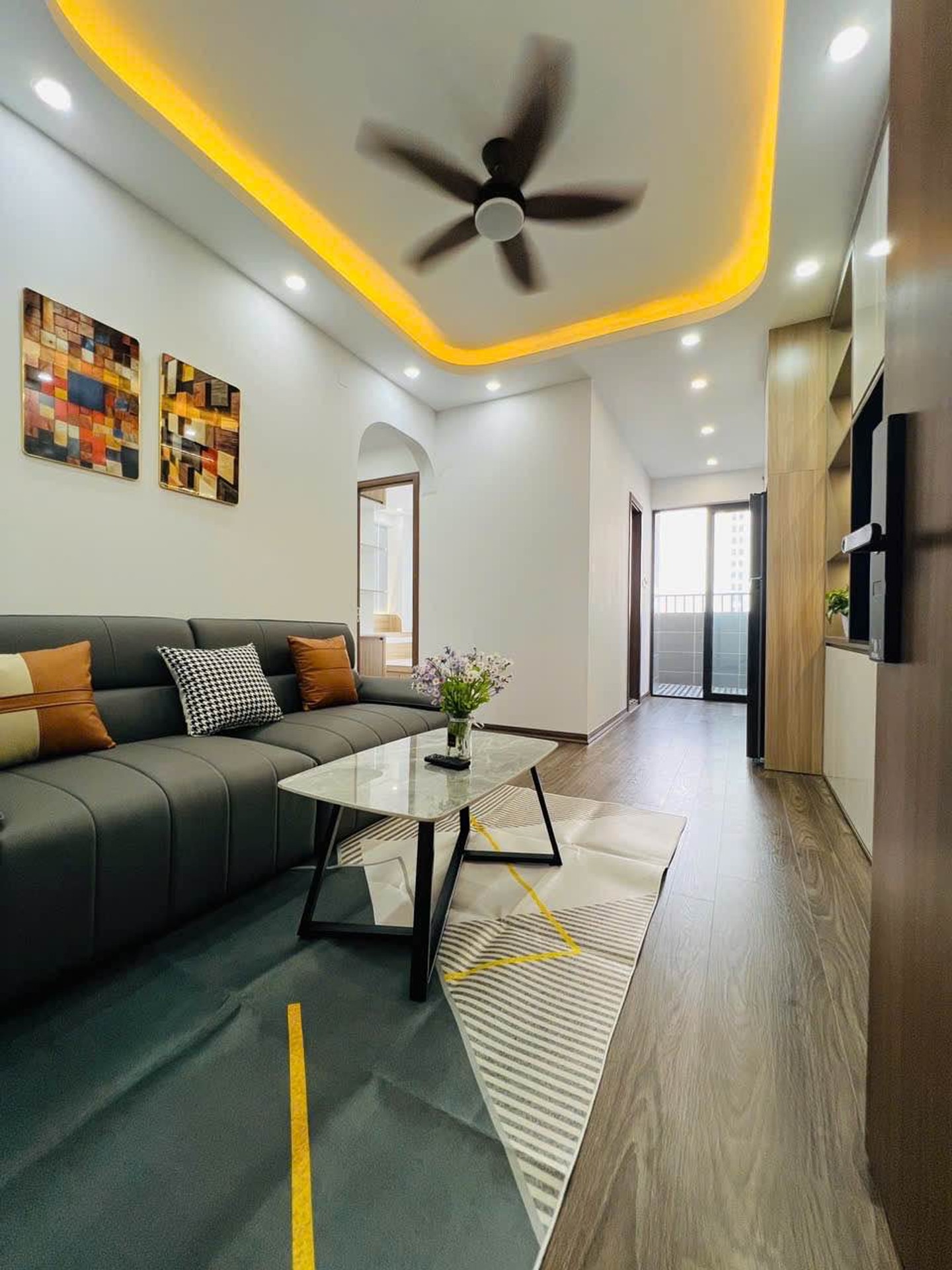 Bán nhà Linh Đàm - diện tích 44m2 1 tầng - Căn góc 2 mặt thoáng - giá 4 tỷ