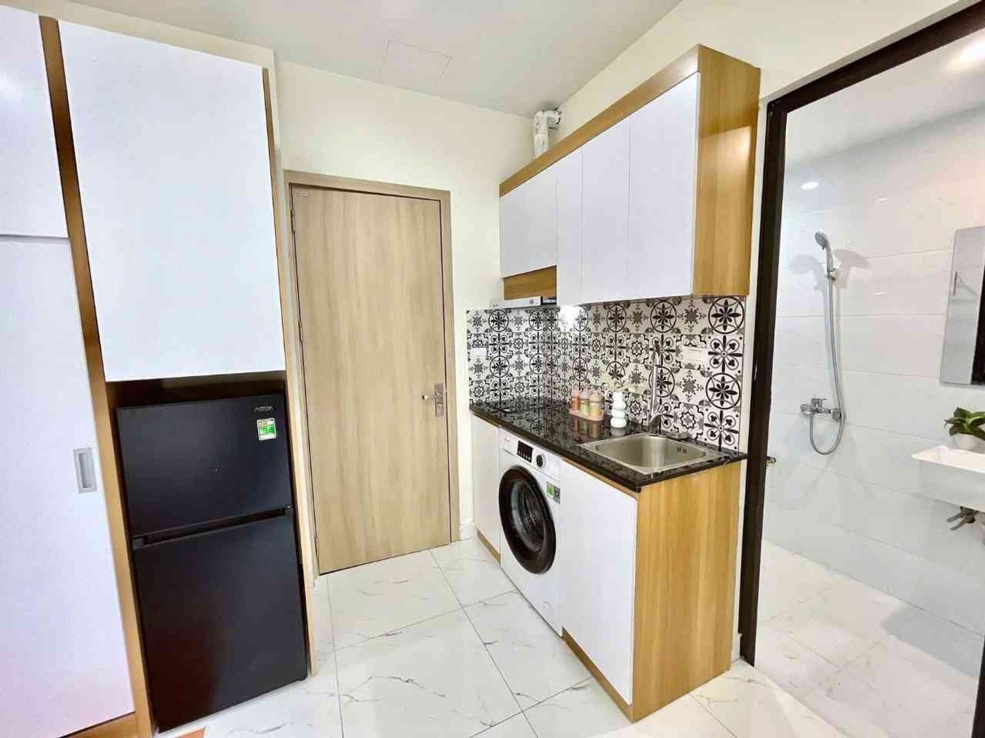 Bán nhà Tương Mai - diện tích 47m2 6 tầng - gần ô tô - giá 14,5 tỷ