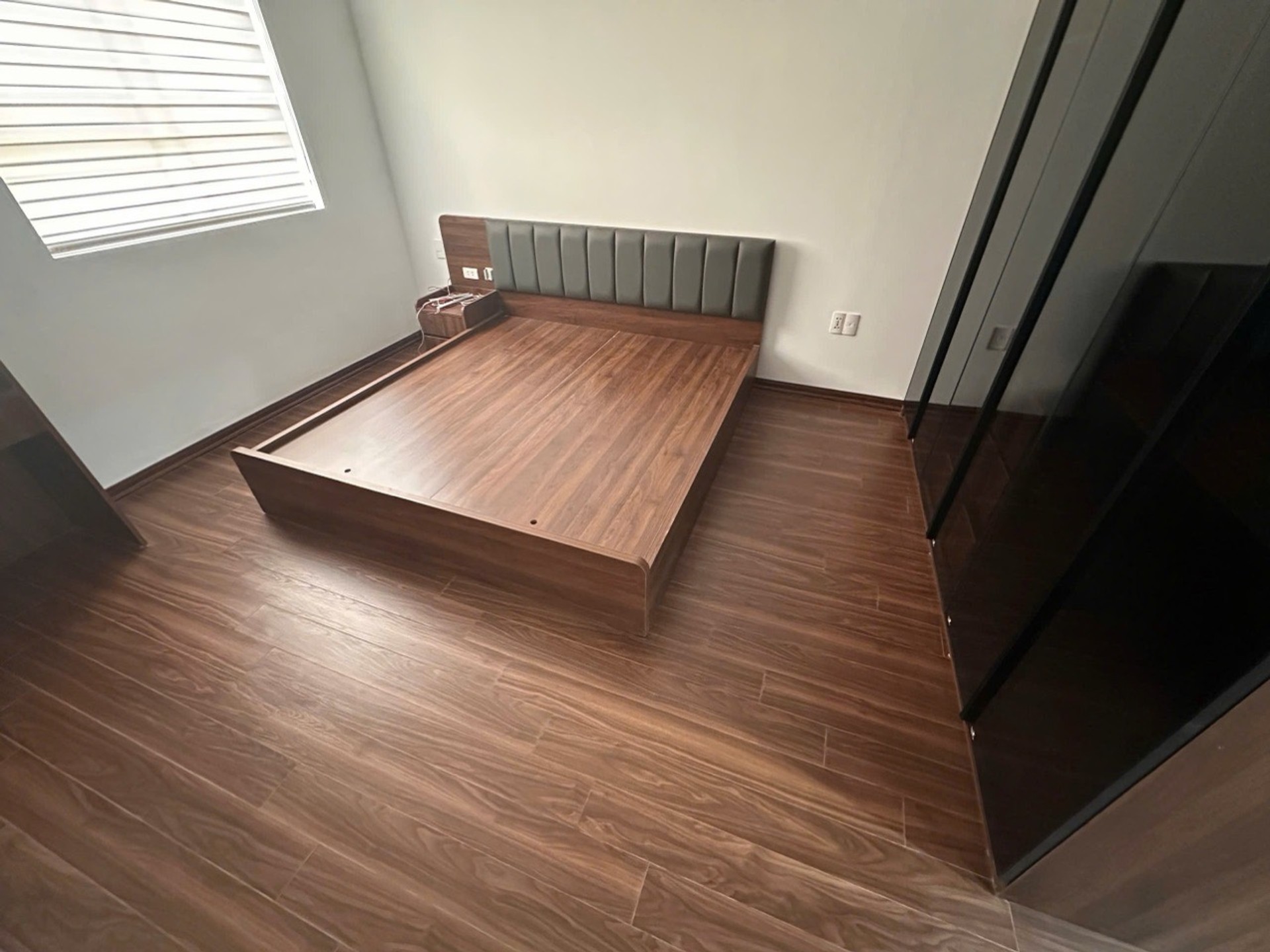 Bán nhà Tam Trinh - diện tích 98m2 1 tầng - Nhà chung cư đẹp, giá 9,2 tỷ