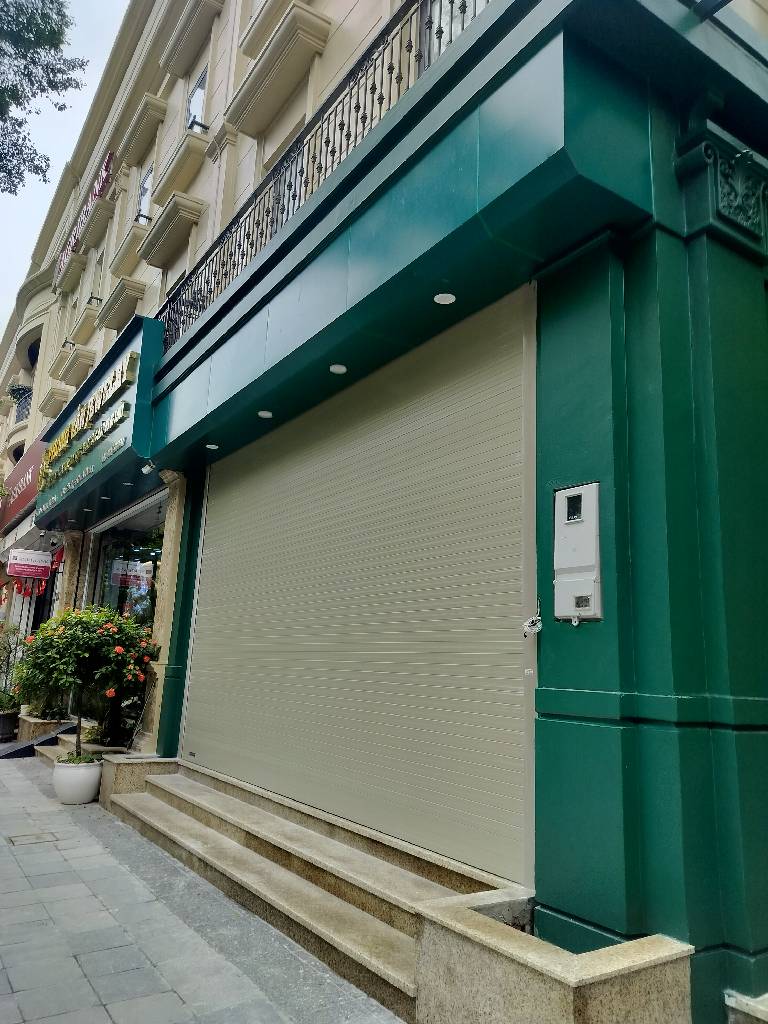 Bán nhà Nguyễn Xiển - diện tích 124m2 6 tầng - Lô góc, kinh doanh đỉnh - giá 49,5 tỷ