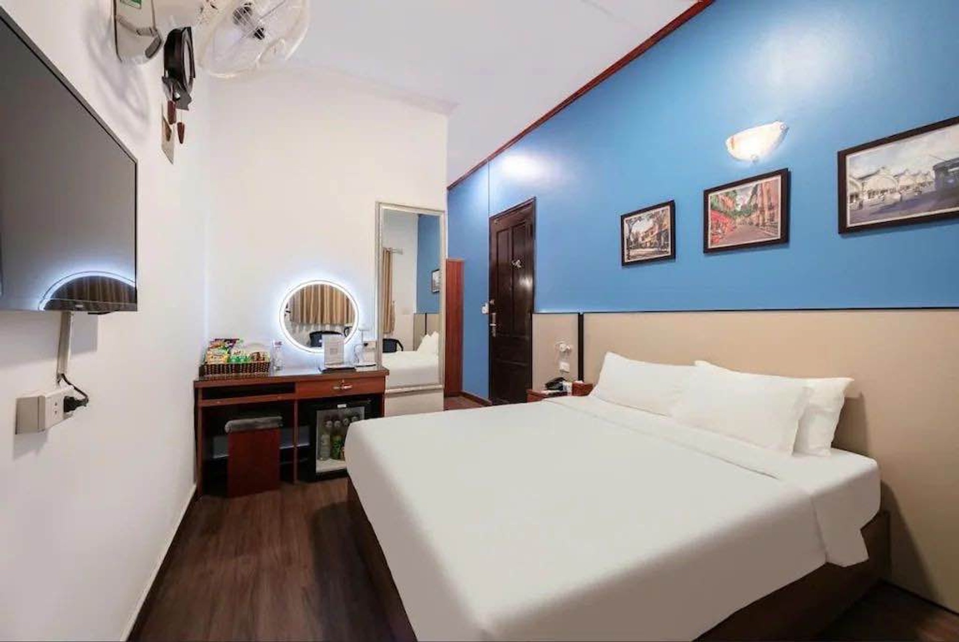 Bán nhà Mai Hắc Đế - diện tích 98m2 9 tầng - Khách sạn mặt phố - giá 92 tỷ