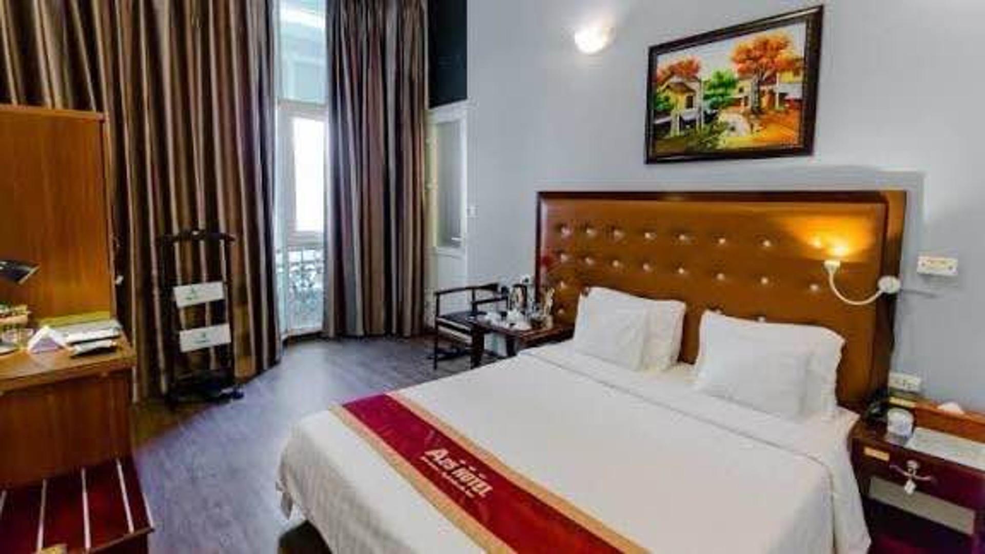Bán nhà Mai Hắc Đế - diện tích 98m2 9 tầng - Khách sạn mặt phố - giá 92 tỷ