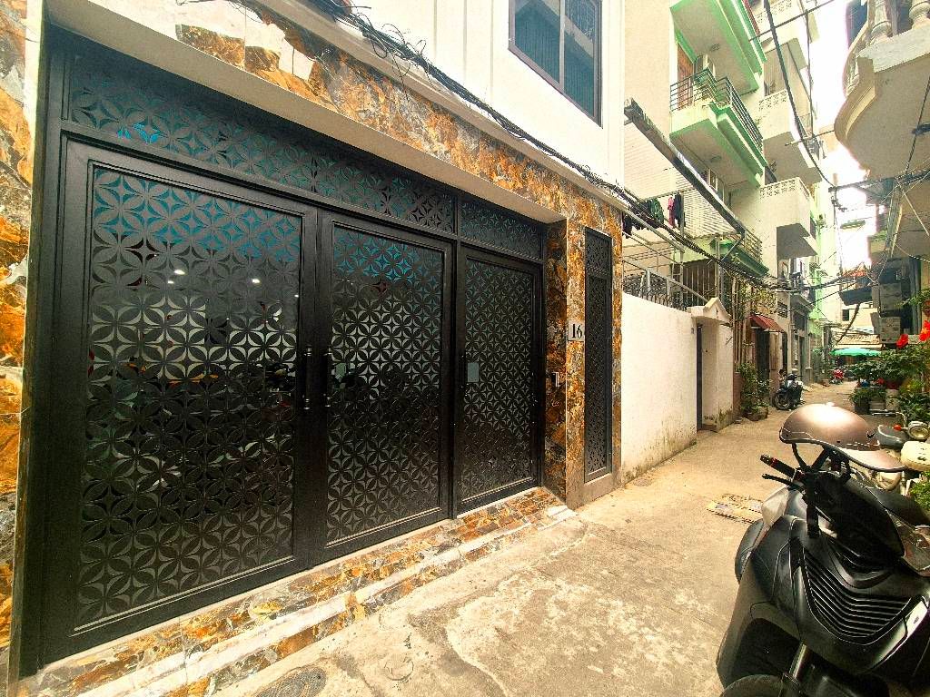 Bán nhà Lương Khánh Thiện - diện tích 79m2 7 tầng - Nở hậu hút tài lộc - giá 26,5 tỷ