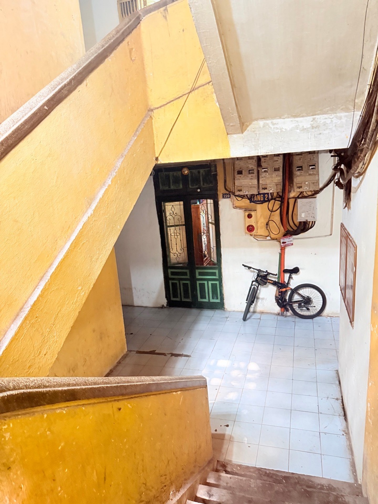 Bán nhà Thọ Lão - diện tích 40m2 1 tầng - ô tô dưới sảnh - giá 2,25 tỷ