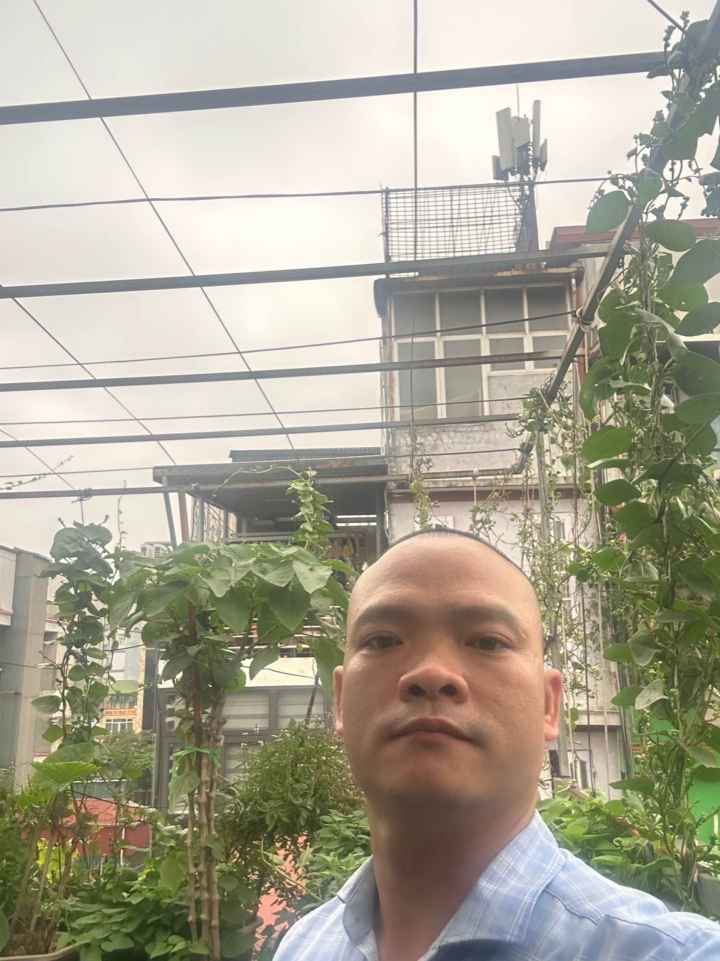 Bán nhà Chùa Vua - diện tích 46m2 5 tầng - Ngõ thông kinh doanh - giá Nhỉnh 15 tỷ