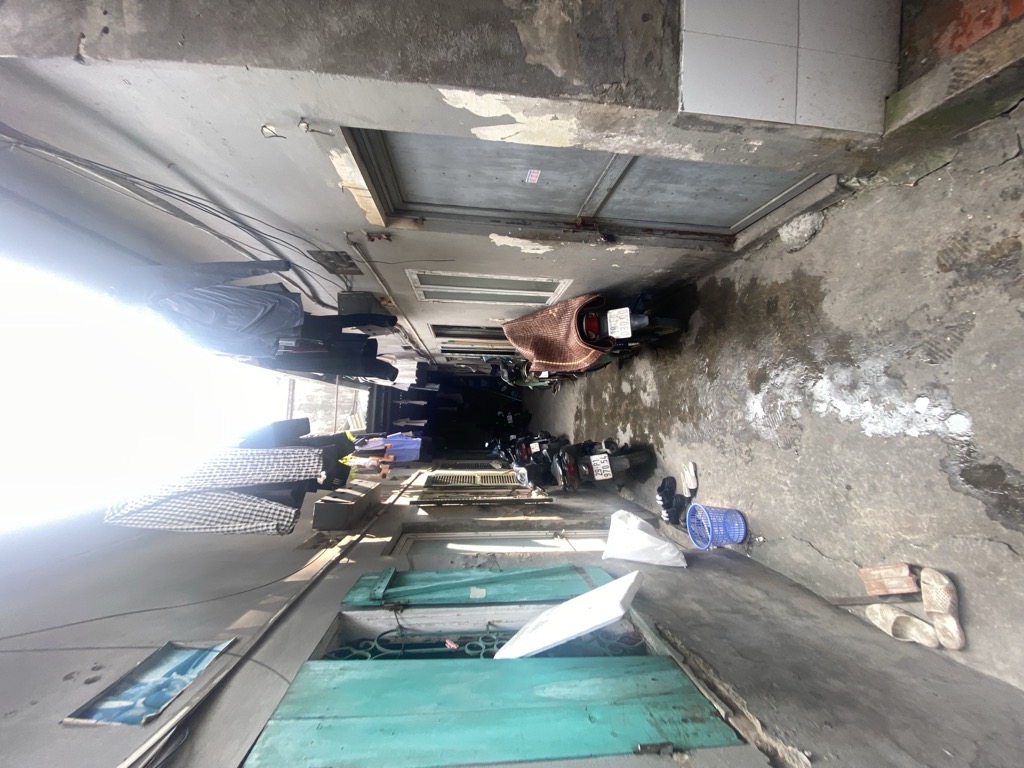 Bán nhà Minh Khai - diện tích 175m2 1 tầng - Mảnh đất vàng - giá 22,5 tỷ