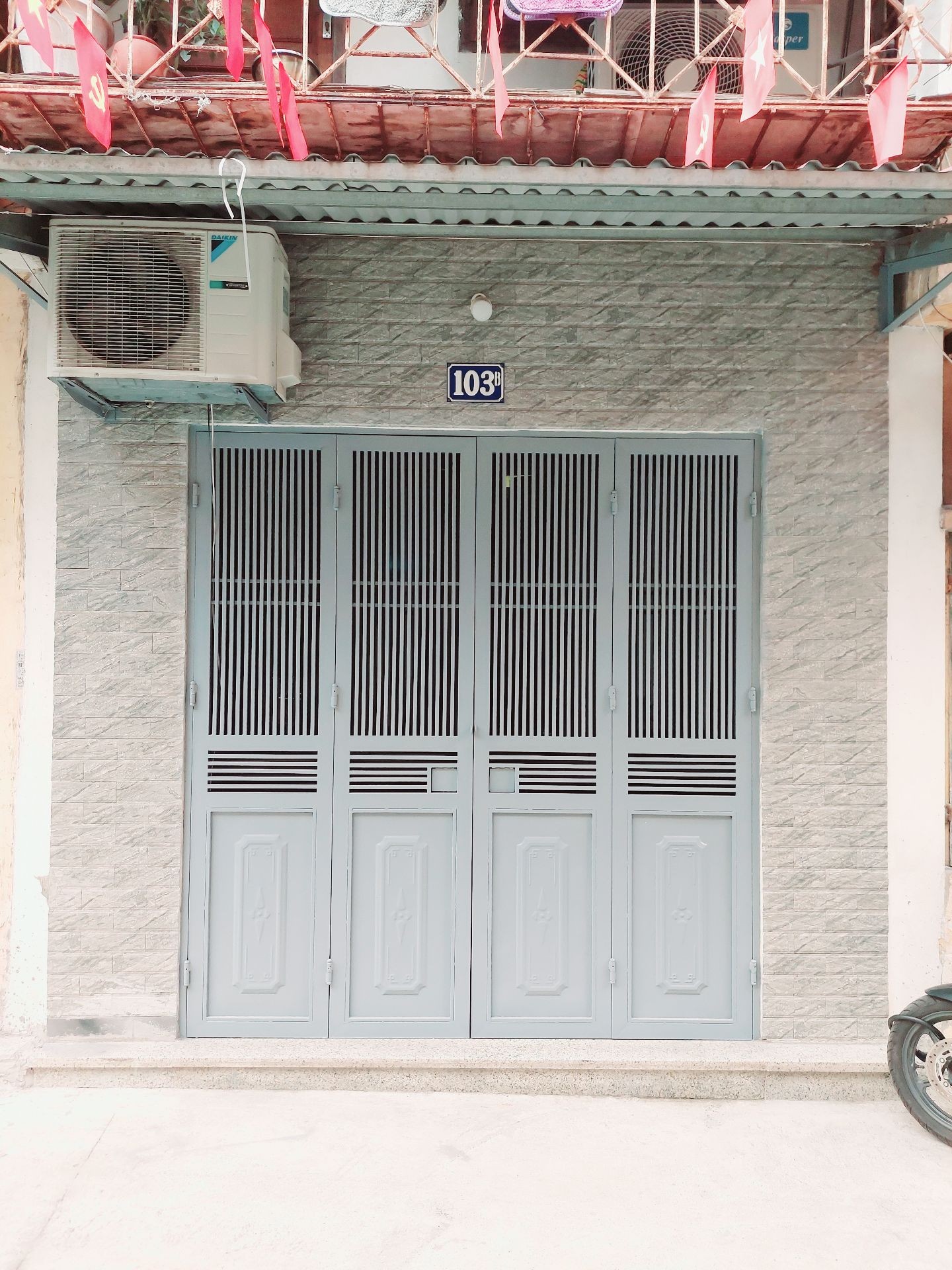 Bán nhà Bạch Đằng - diện tích 45m2 1 tầng - Ô TÔ ĐỖ CỬA - giá 4,2 tỷ