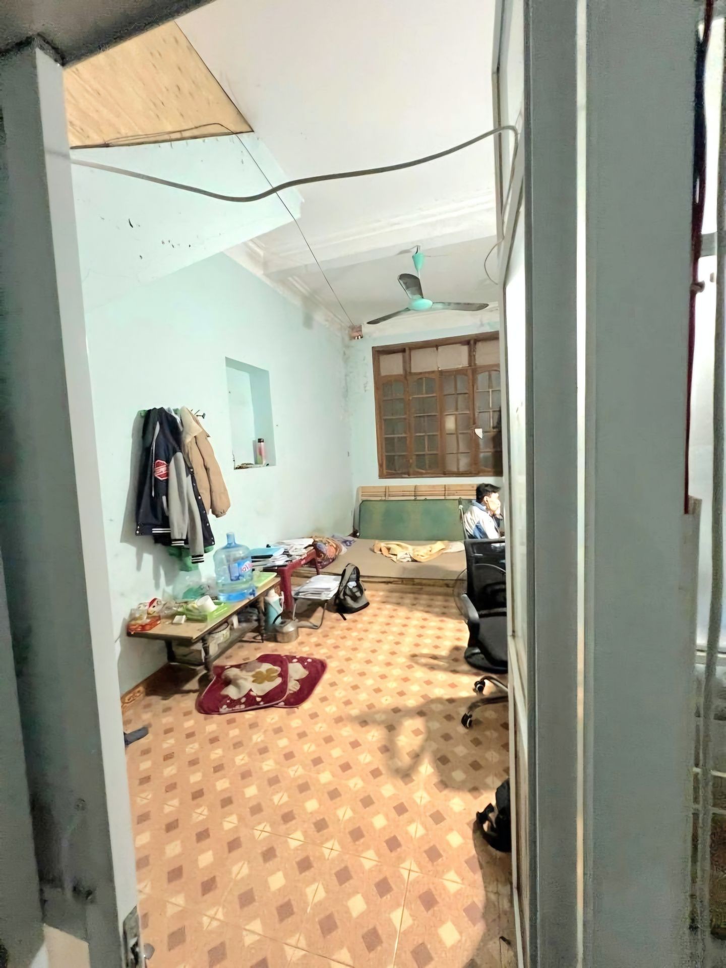 Bán nhà Bạch Mai - diện tích 40m2 3 tầng - Mặt ngõ thông, kinh doanh tốt - giá 9,2 tỷ