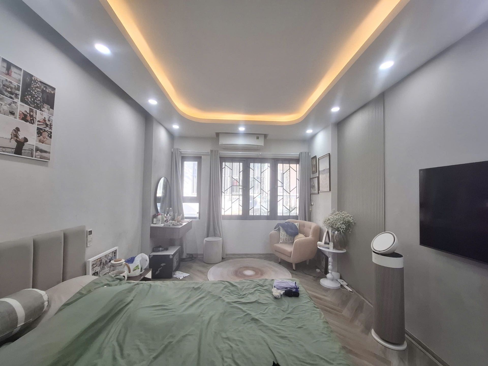 Bán nhà Tân Mai - diện tích 73m2 4 tầng - Ngõ Ô Tô - Ngõ Thông - giá 21,5 tỷ