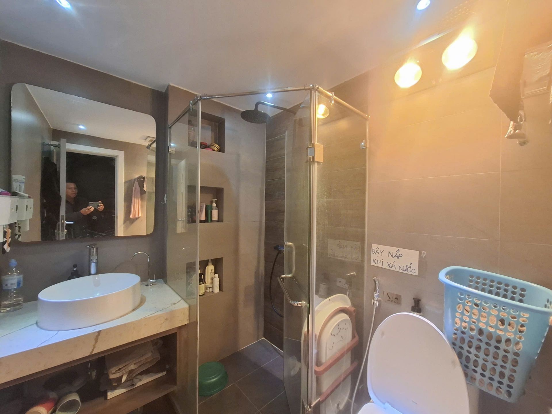 Bán nhà Tân Mai - diện tích 73m2 4 tầng - Ngõ Ô Tô - Ngõ Thông - giá 21,5 tỷ