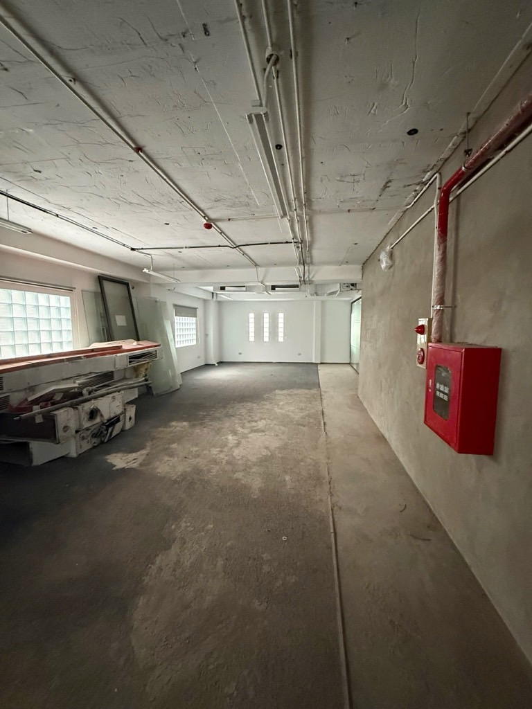 Bán nhà Đê La Thành Nhỏ - diện tích 165m2 11 tầng - MẶT PHỐ - KINH DOANH - TOÀ VĂN PHÒNG - giá 90 tỷ