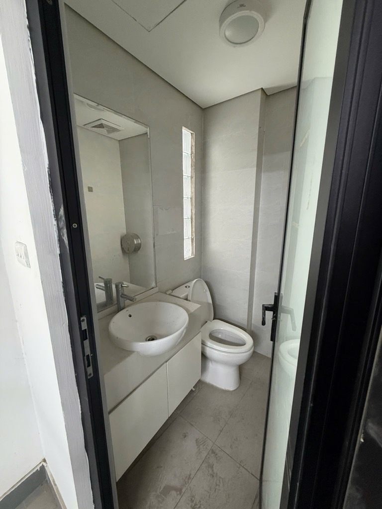 Bán nhà Đê La Thành Nhỏ - diện tích 165m2 11 tầng - MẶT PHỐ - KINH DOANH - TOÀ VĂN PHÒNG - giá 90 tỷ