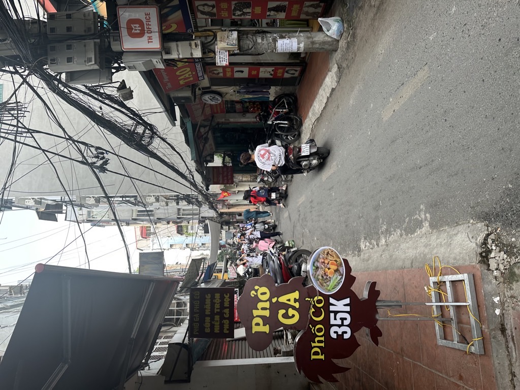 Bán nhà Đê La Thành Nhỏ - diện tích 165m2 11 tầng - MẶT PHỐ - KINH DOANH - TOÀ VĂN PHÒNG - giá 90 tỷ