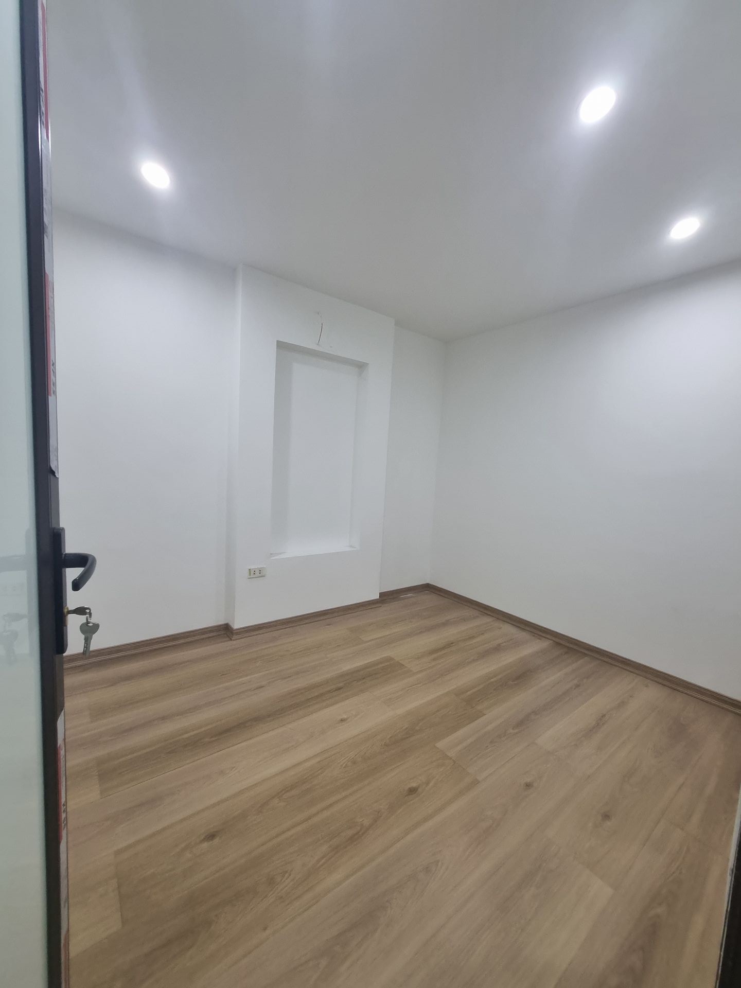 Bán nhà Bùi Xương Trạch - diện tích 35m2 2 tầng - Nhà nhỏ tiền, dễ chốt - giá 2,98 tỷ