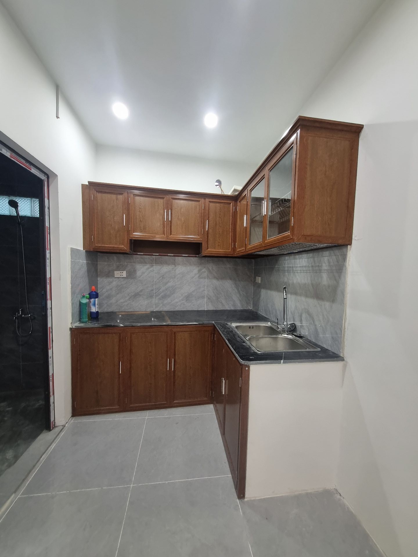 Bán nhà Bùi Xương Trạch - diện tích 35m2 2 tầng - Nhà nhỏ tiền, dễ chốt - giá 2,98 tỷ