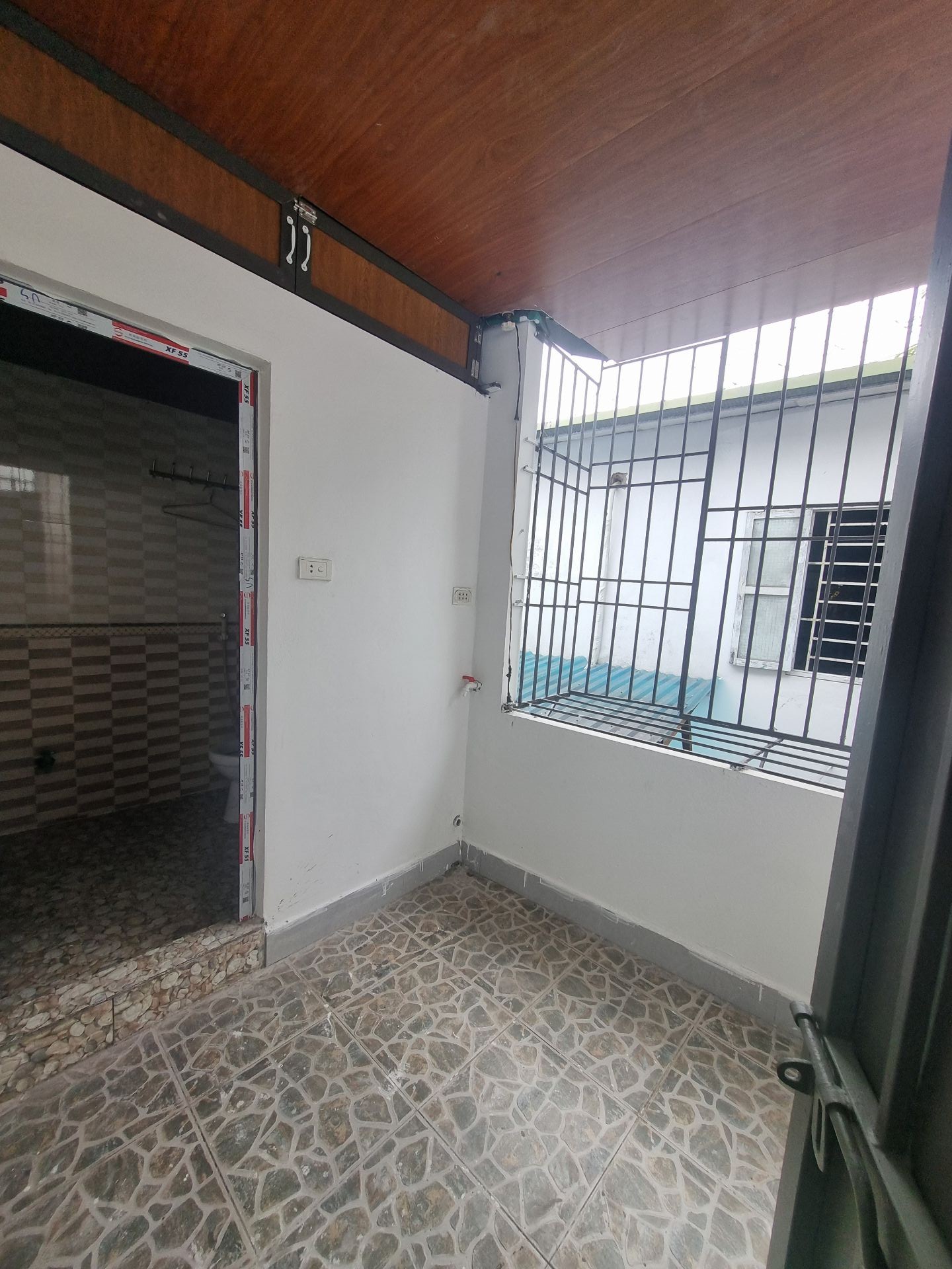 Bán nhà Bùi Xương Trạch - diện tích 35m2 2 tầng - Nhà nhỏ tiền, dễ chốt - giá 2,98 tỷ
