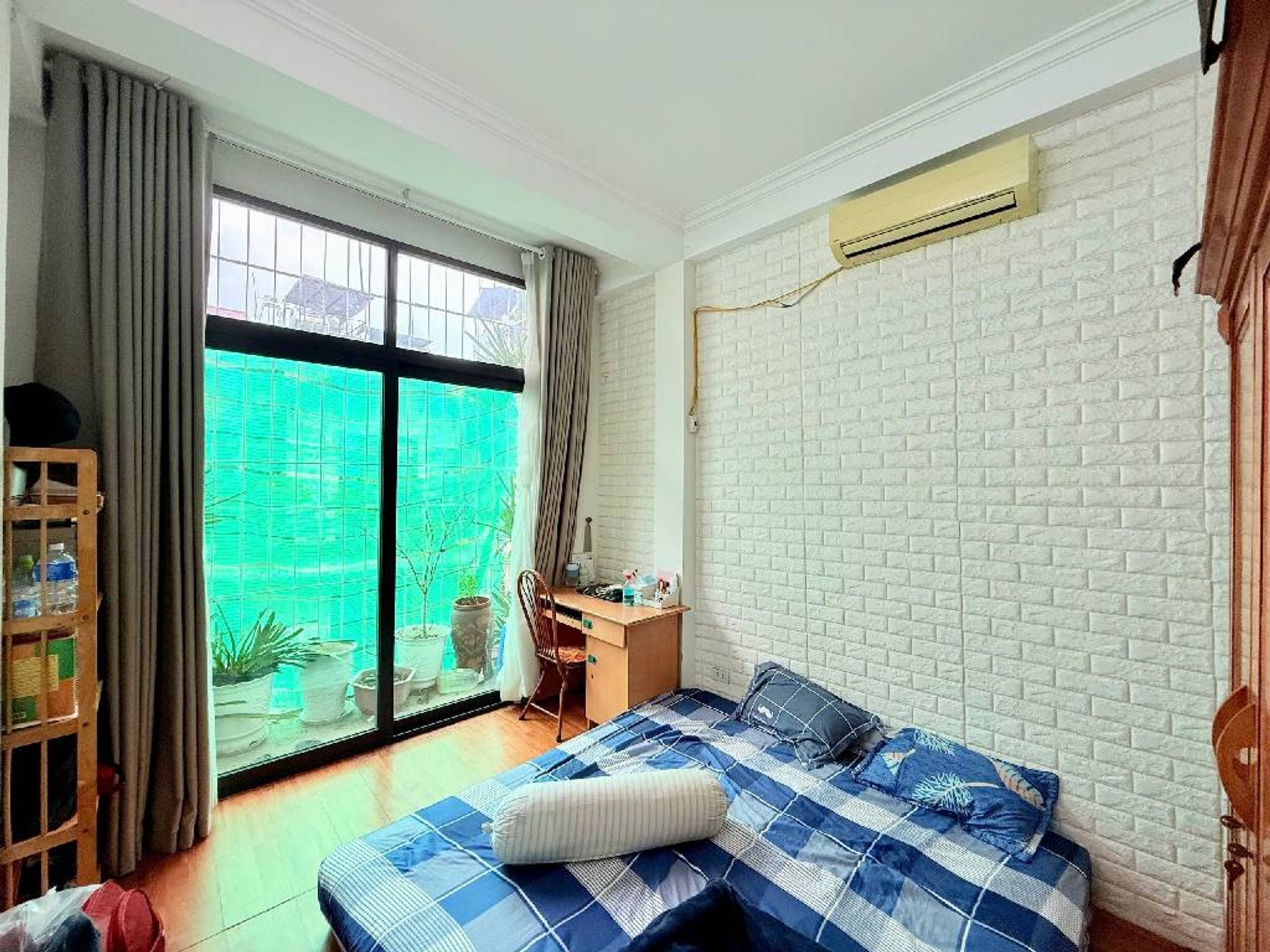 Bán nhà Hai Bà Trưng - diện tích 40m2 4 tầng - gần ô tô - giá 9,2 tỷ