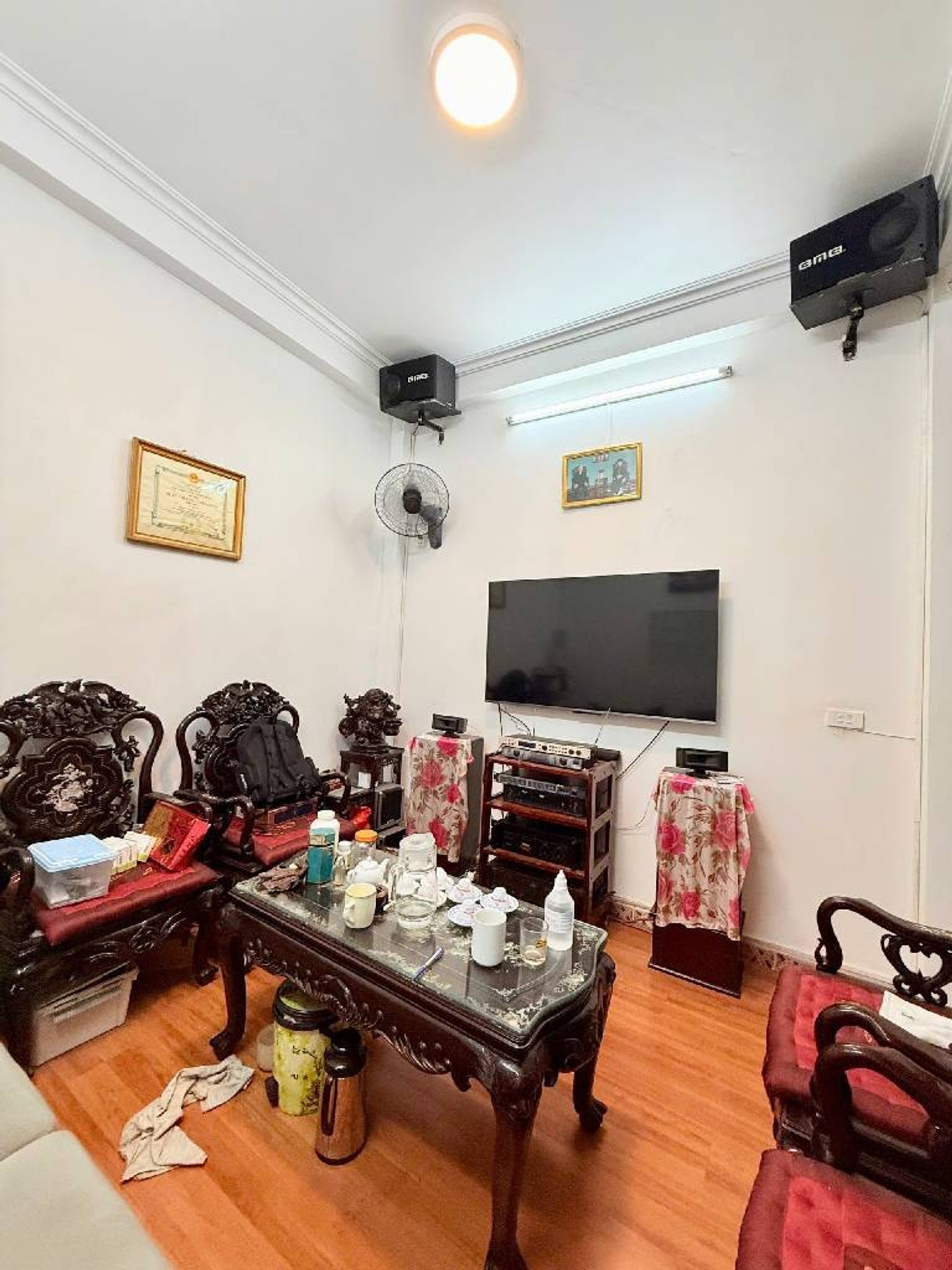 Bán nhà Hai Bà Trưng - diện tích 40m2 4 tầng - gần ô tô - giá 9,2 tỷ