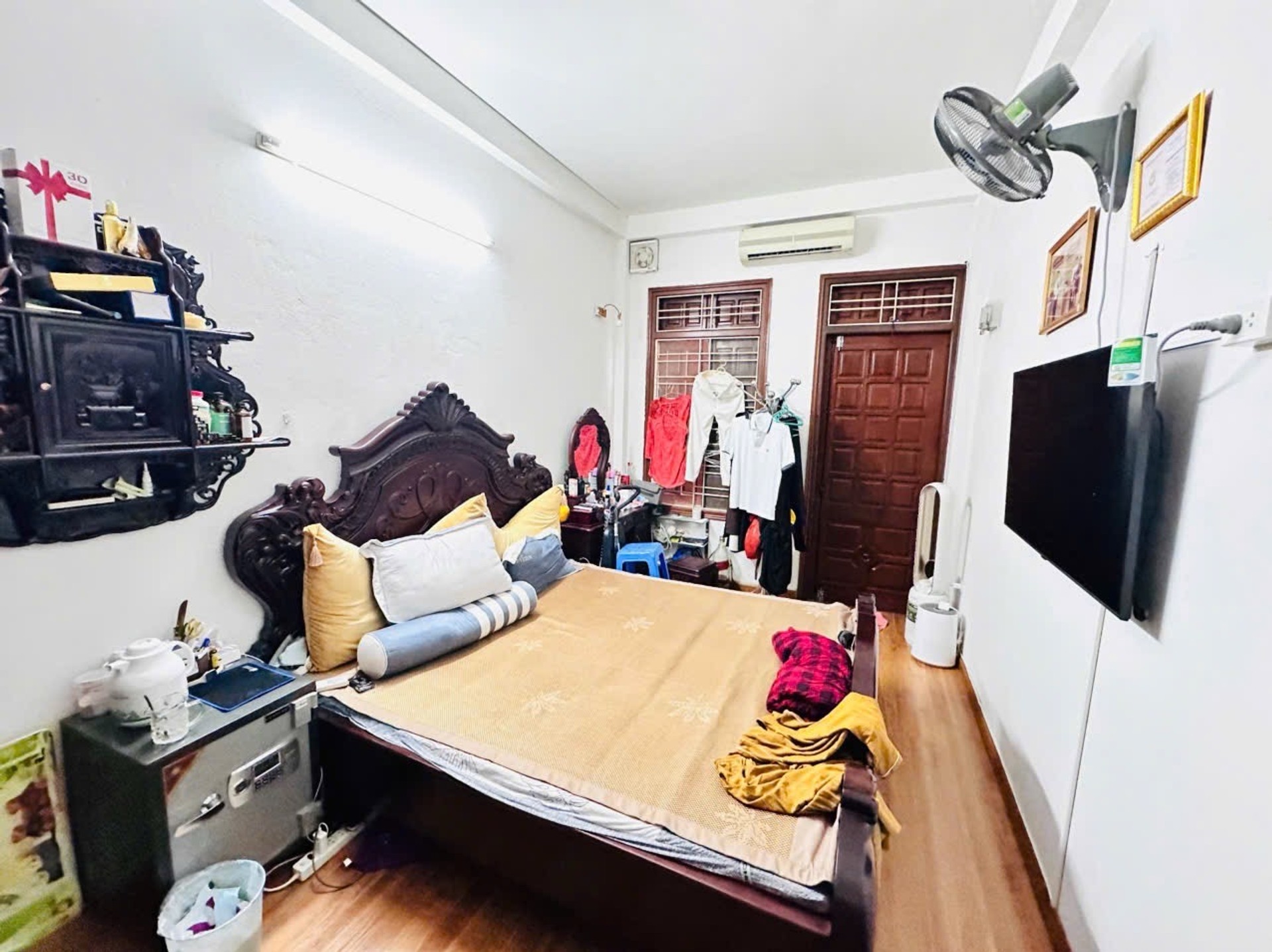Bán nhà Đại Từ - diện tích 46m2 5 tầng - Gara ô tô, gần hồ Linh Đàm - giá 15,6 tỷ