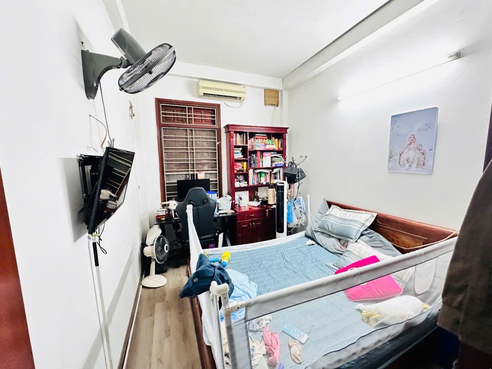 Bán nhà Đại Từ - diện tích 46m2 5 tầng - Gara ô tô, gần hồ Linh Đàm - giá 15,6 tỷ