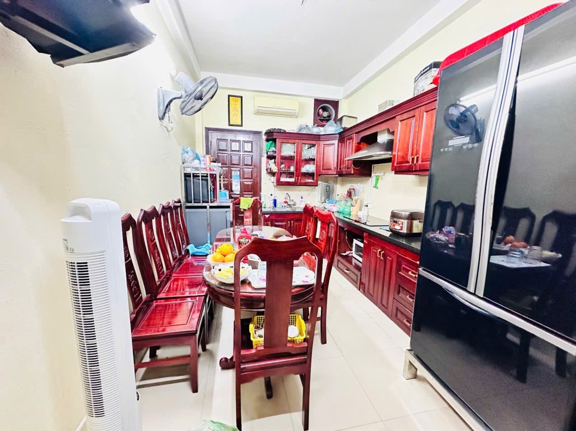 Bán nhà Đại Từ - diện tích 46m2 5 tầng - Gara ô tô, gần hồ Linh Đàm - giá 15,6 tỷ