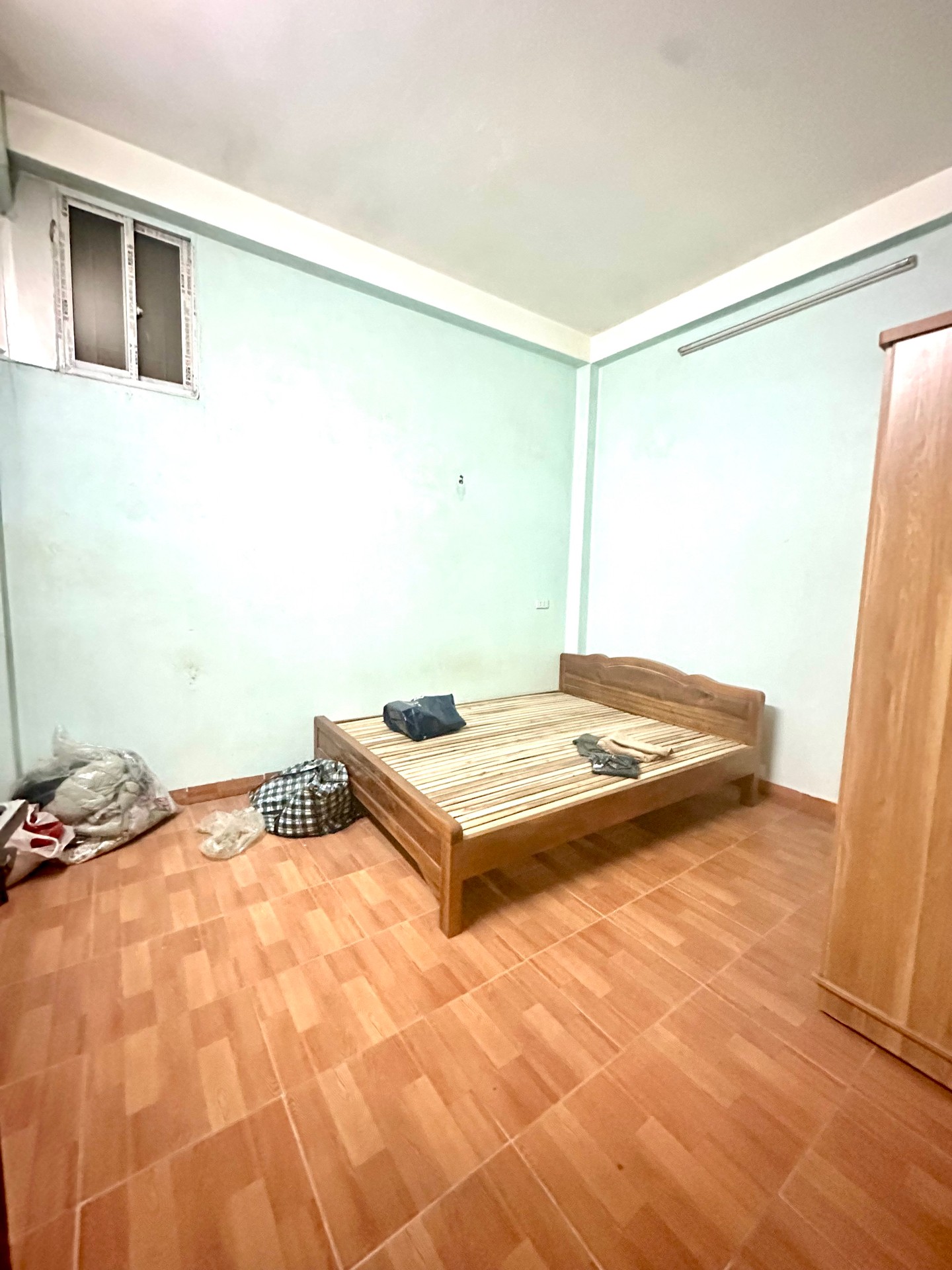 Bán nhà Đê Nguyễn Khoái - diện tích 36m2 4 tầng - Ô TÔ VÀO NHÀ - giá 7,28 tỷ