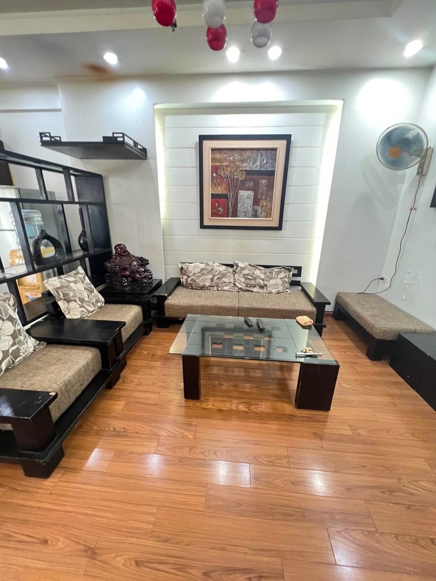 Bán nhà Khuất Duy Tiến - diện tích 90m2 1 tầng - Căn hộ chung cư VIP - giá 8,1 tỷ