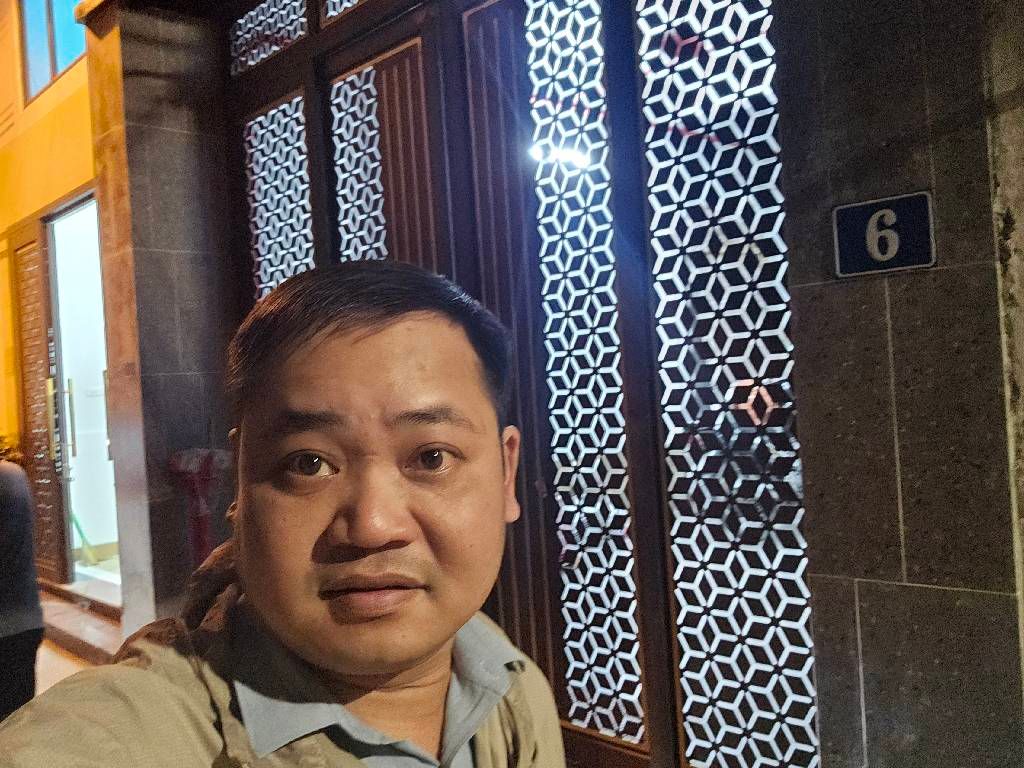 Bán nhà Pháo Đài Láng - diện tích 80m2 7 tầng - 2 mặt thoáng - giá 25,8 tỷ