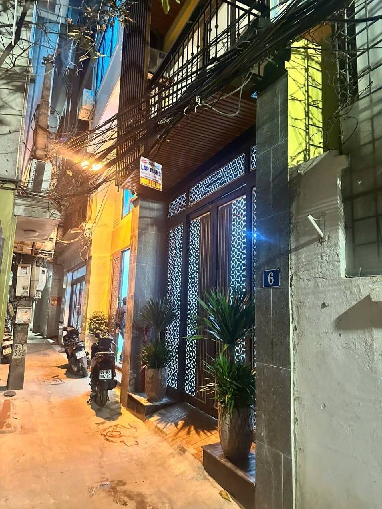 Bán nhà Pháo Đài Láng - diện tích 80m2 7 tầng - 2 mặt thoáng - giá 25,8 tỷ