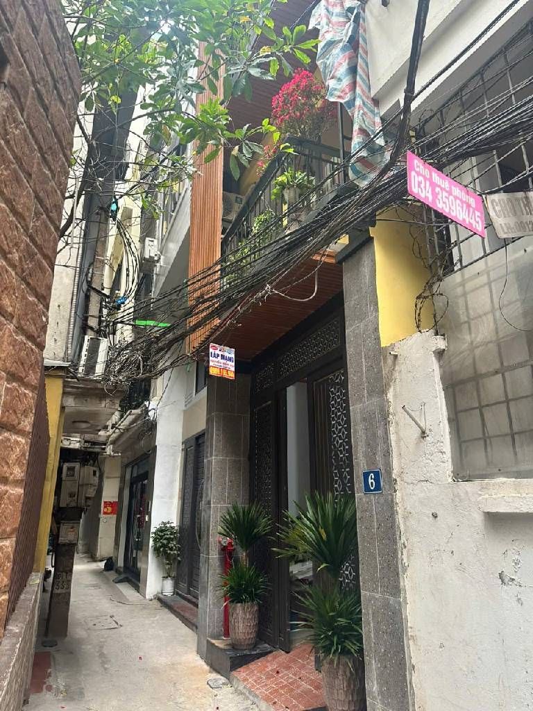 Bán nhà Pháo Đài Láng - diện tích 80m2 7 tầng - 2 mặt thoáng - giá 25,8 tỷ