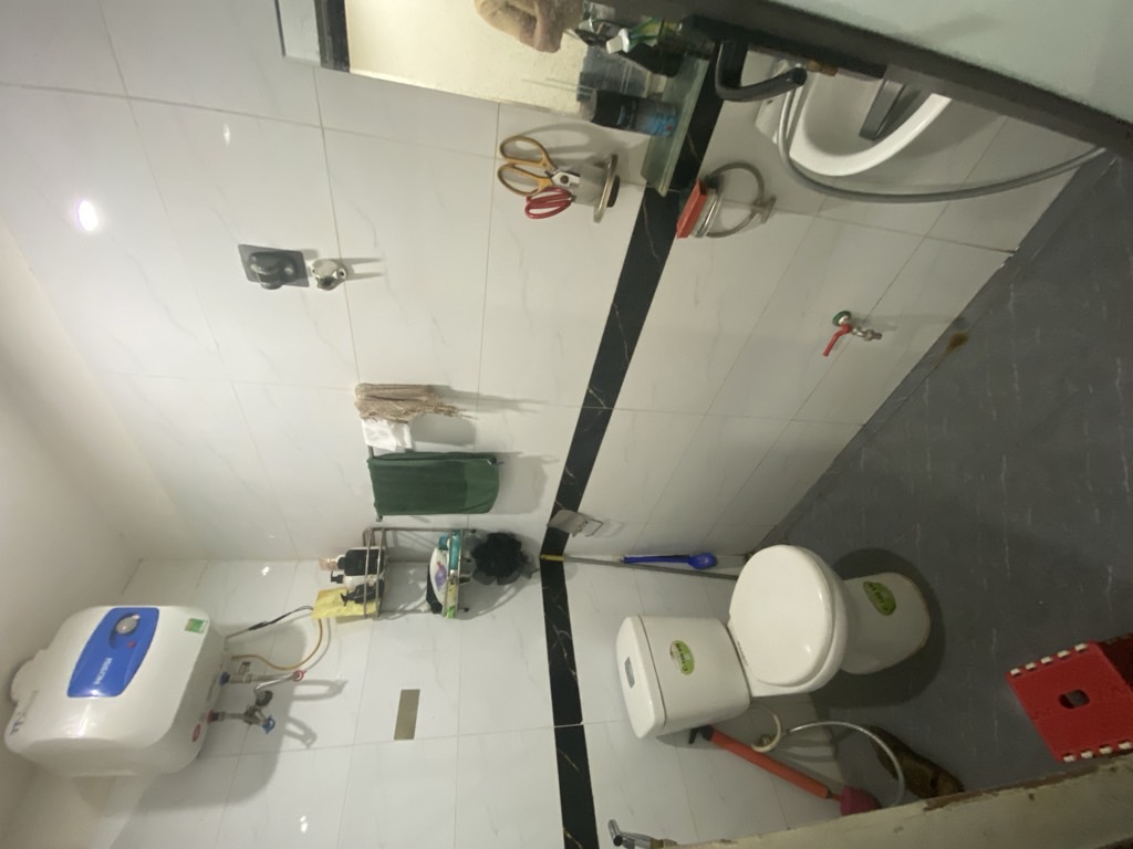 Bán nhà Đông Thiên - diện tích 38m2 2 tầng - Gần ô tô - giá 3,5 tỷ