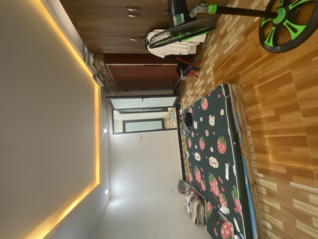 Bán nhà Đông Thiên - diện tích 38m2 2 tầng - Gần ô tô - giá 3,5 tỷ